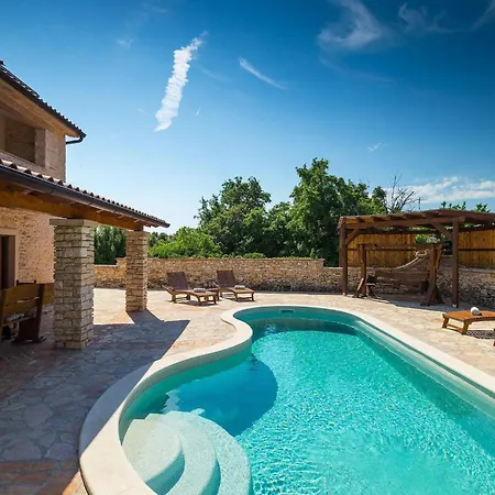 Дом отдыха Milica *