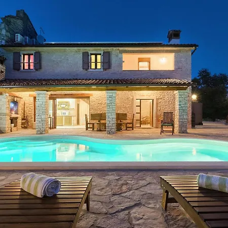 Milica Semesterbostad *